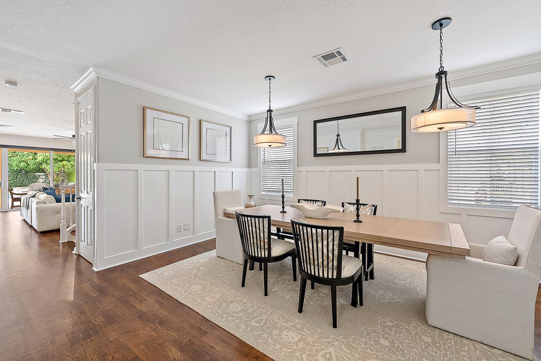 Active With Contract: $1,400,000 (5 beds, 3 baths, 2932 Square Feet)