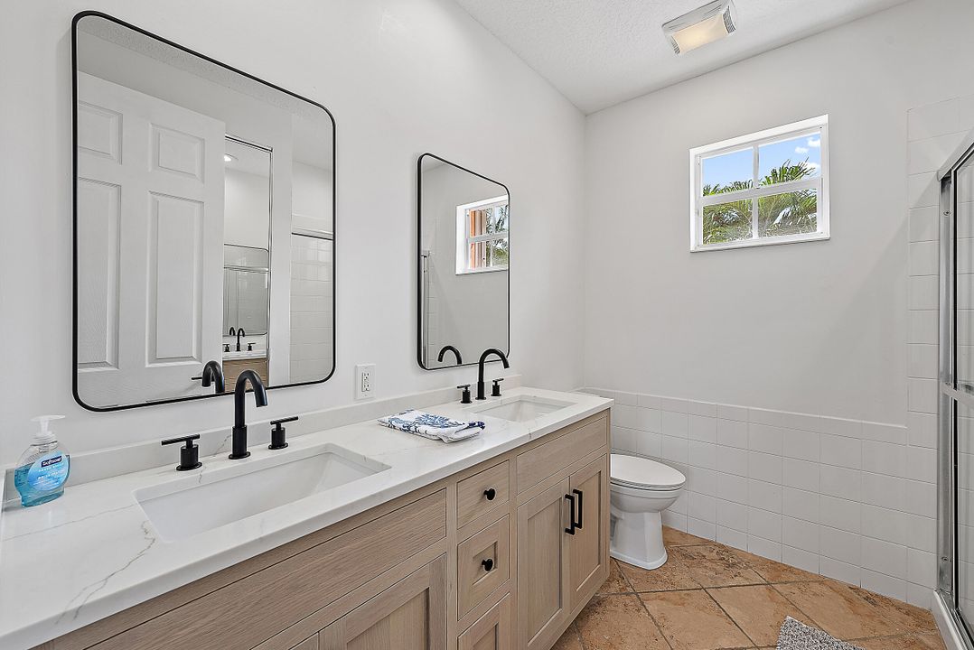 Active With Contract: $1,400,000 (5 beds, 3 baths, 2932 Square Feet)