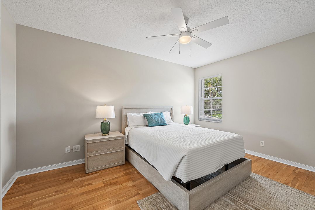 Active With Contract: $1,400,000 (5 beds, 3 baths, 2932 Square Feet)