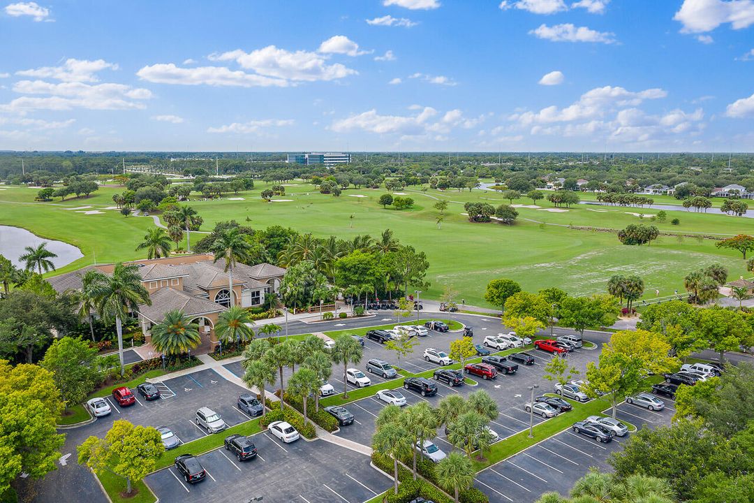 Active With Contract: $1,400,000 (5 beds, 3 baths, 2932 Square Feet)