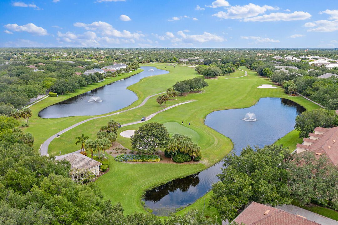 Active With Contract: $1,400,000 (5 beds, 3 baths, 2932 Square Feet)