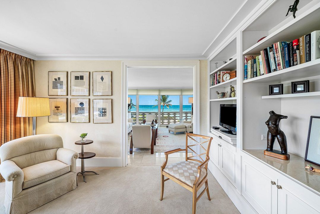 Active With Contract: $6,995,000 (3 beds, 2 baths, 2041 Square Feet)