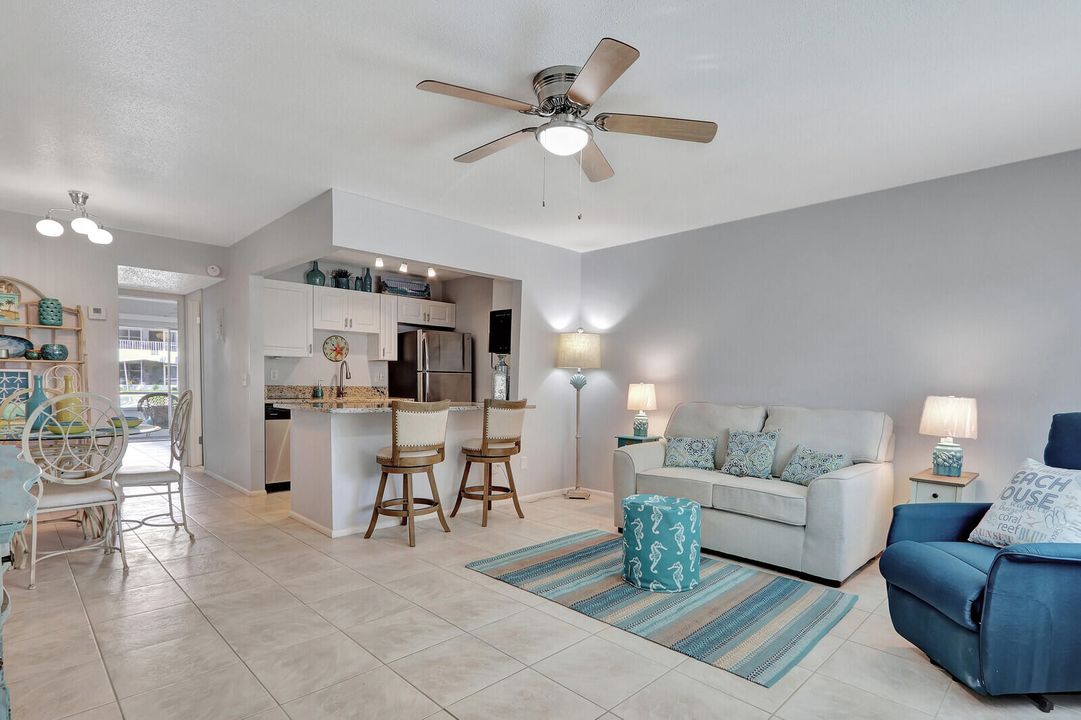 待售: $183,000 (1 贝兹, 1 浴室, 640 平方英尺)