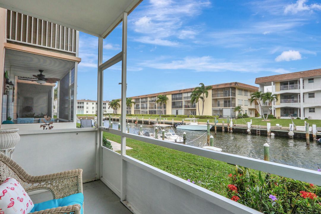 待售: $183,000 (1 贝兹, 1 浴室, 640 平方英尺)