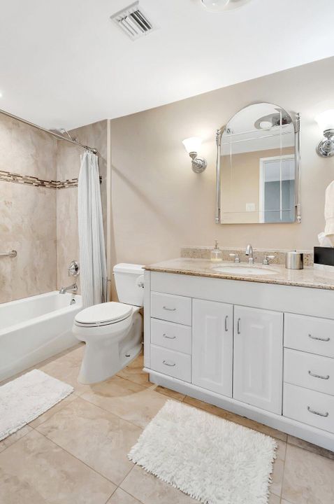 For Sale: $725,000 (2 beds, 2 baths, 1346 Square Feet)