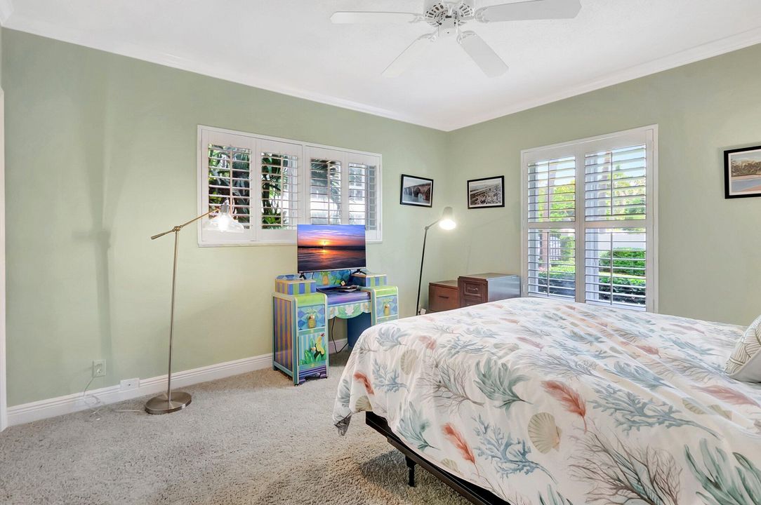 For Sale: $725,000 (2 beds, 2 baths, 1346 Square Feet)