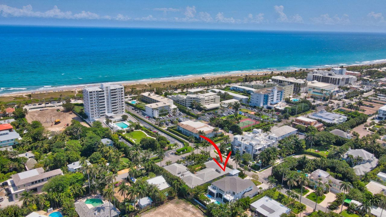 For Sale: $725,000 (2 beds, 2 baths, 1346 Square Feet)