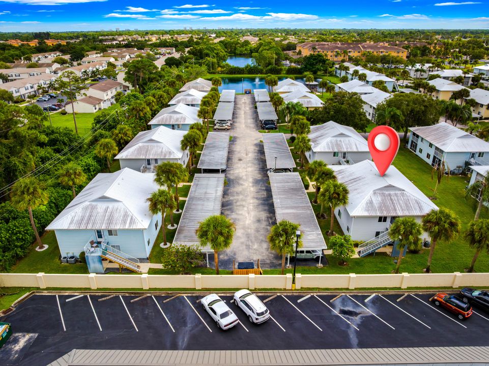 待售: $160,000 (2 贝兹, 2 浴室, 948 平方英尺)