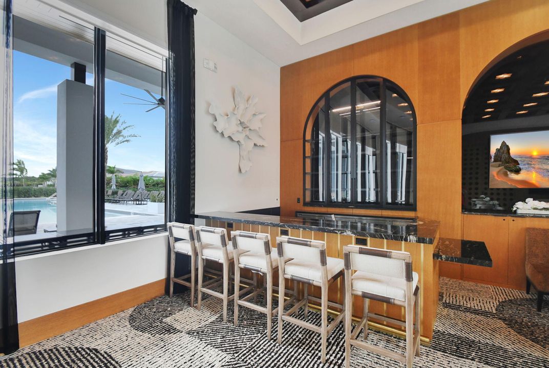 For Sale: $1,999,988 (5 beds, 7 baths, 4605 Square Feet)