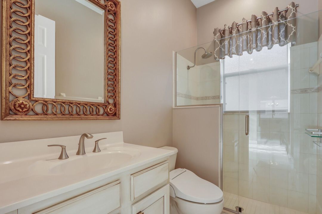 合同活跃: $489,900 (3 贝兹, 3 浴室, 1947 平方英尺)