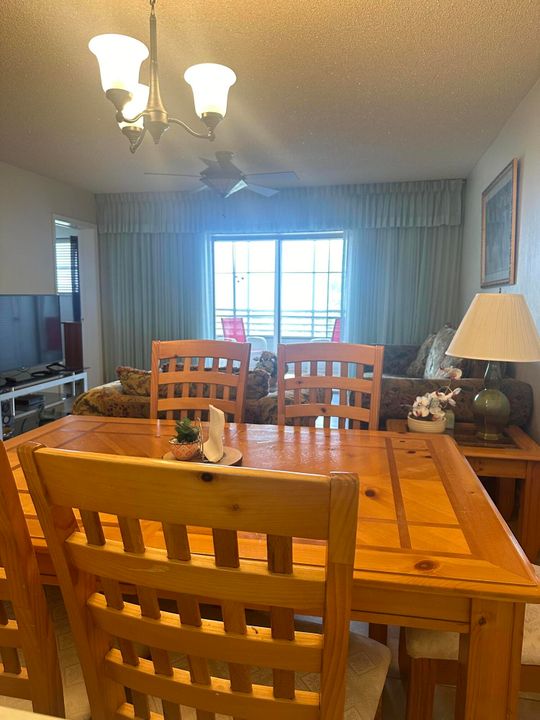 For Sale: $91,000 (2 beds, 2 baths, 1080 Square Feet)