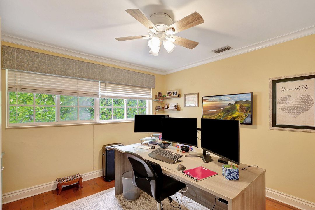 For Sale: $2,450,000 (3 beds, 2 baths, 1664 Square Feet)