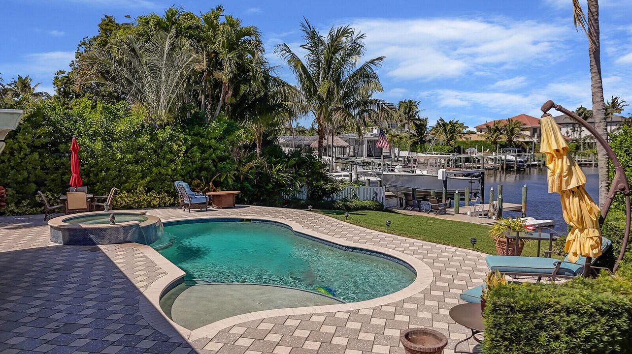 For Sale: $2,450,000 (3 beds, 2 baths, 1664 Square Feet)