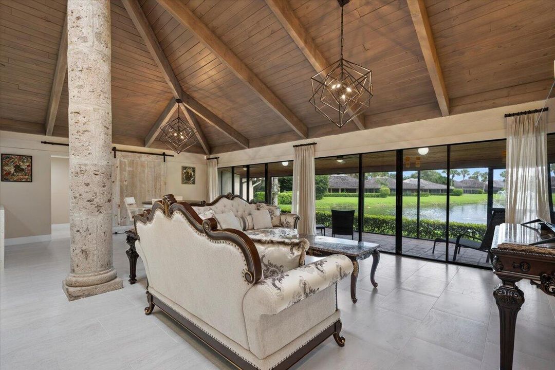 For Sale: $1,295,000 (4 beds, 4 baths, 2170 Square Feet)