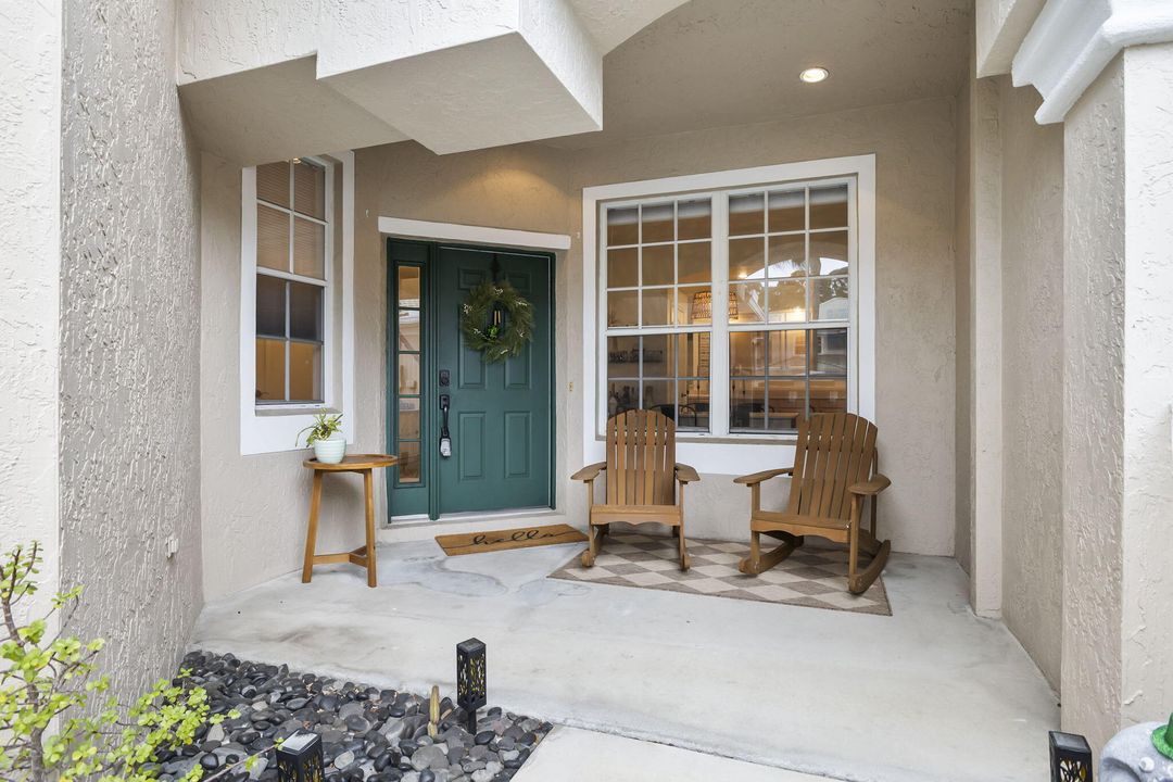 For Sale: $339,900 (3 beds, 2 baths, 2139 Square Feet)