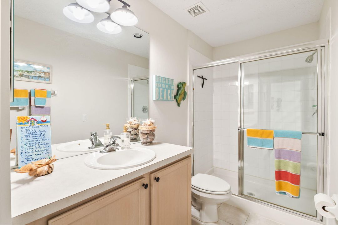 For Sale: $339,900 (3 beds, 2 baths, 2139 Square Feet)