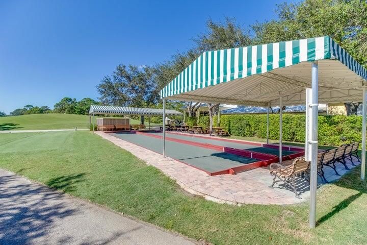 合同活跃: $489,900 (3 贝兹, 3 浴室, 1947 平方英尺)