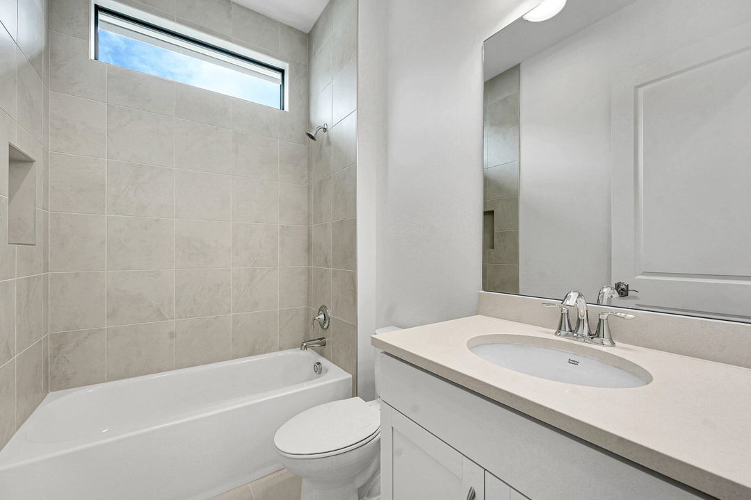 For Rent: $5,000 (3 beds, 3 baths, 2196 Square Feet)