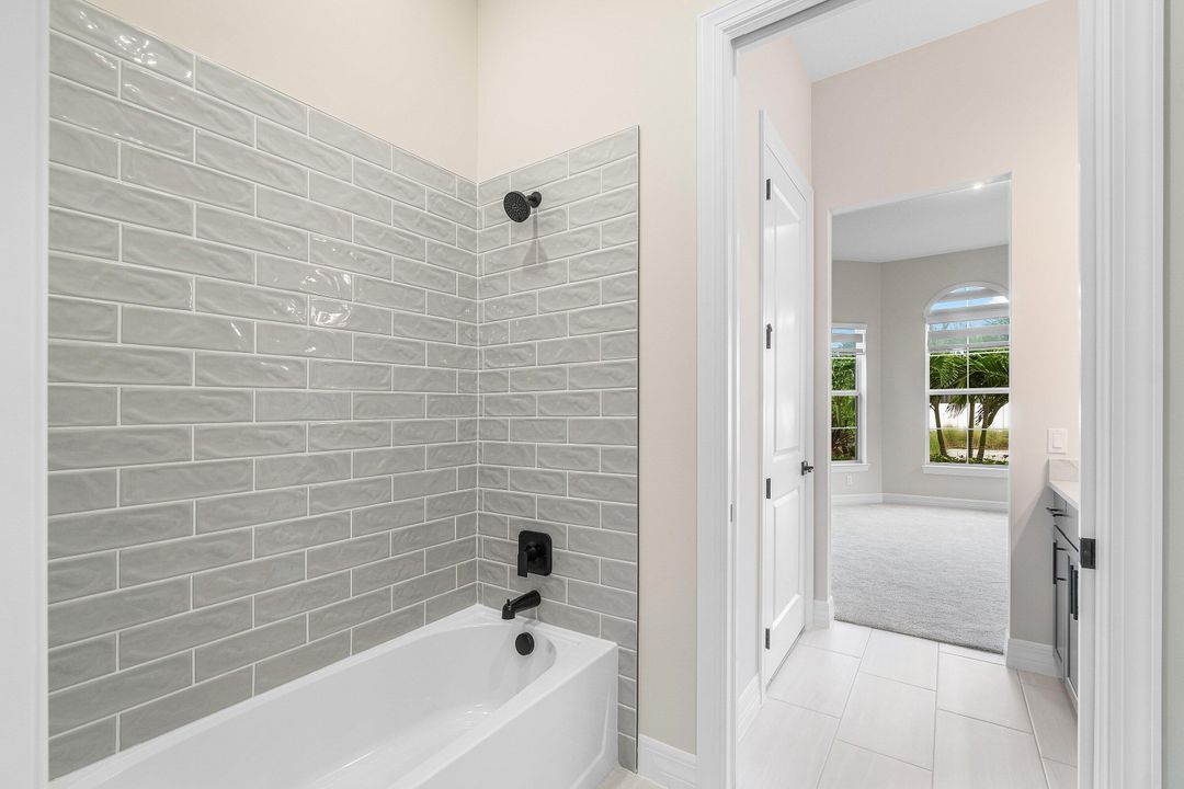 For Sale: $1,250,000 (3 beds, 2 baths, 2669 Square Feet)