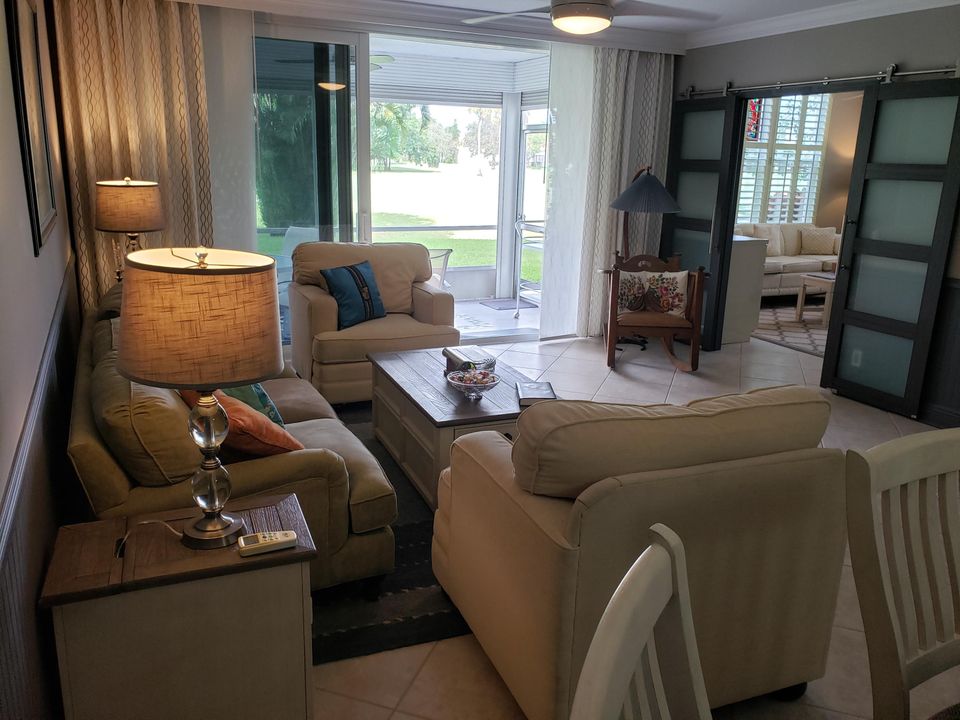 Под контрактом: $2,700 (3 спален, 2 ванн, 1390 Квадратных фут)