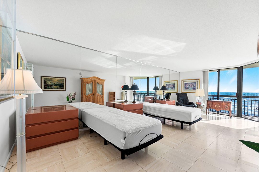 待售: $2,500,000 (2 贝兹, 2 浴室, 2173 平方英尺)