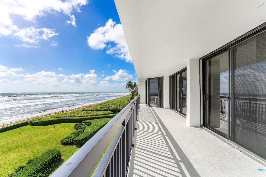 待售: $2,500,000 (2 贝兹, 2 浴室, 2173 平方英尺)