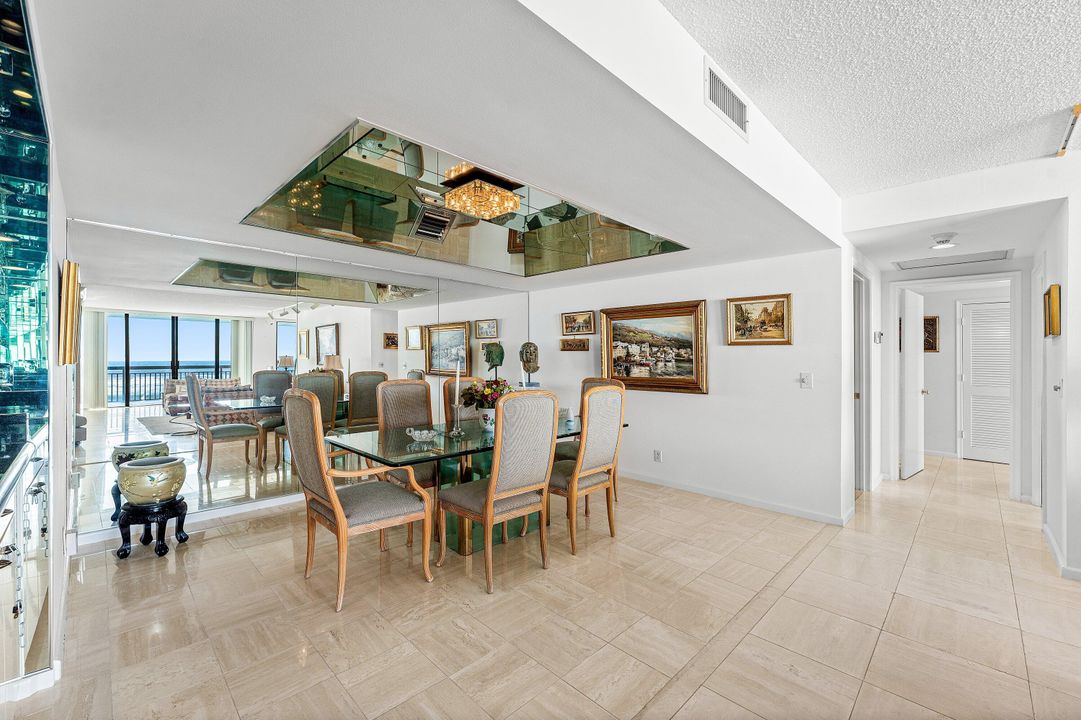 待售: $2,500,000 (2 贝兹, 2 浴室, 2173 平方英尺)