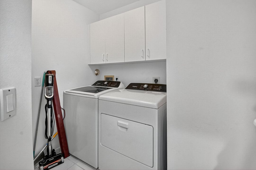 На продажу: $444,000 (2 спален, 2 ванн, 1624 Квадратных фут)