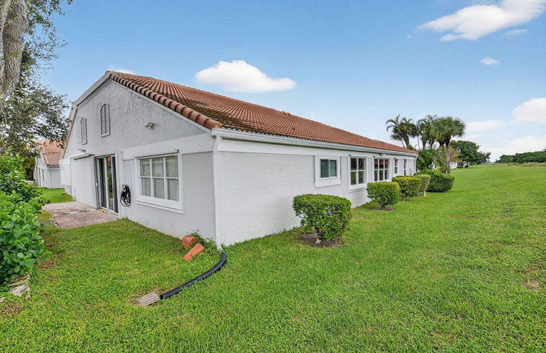 На продажу: $444,000 (2 спален, 2 ванн, 1624 Квадратных фут)