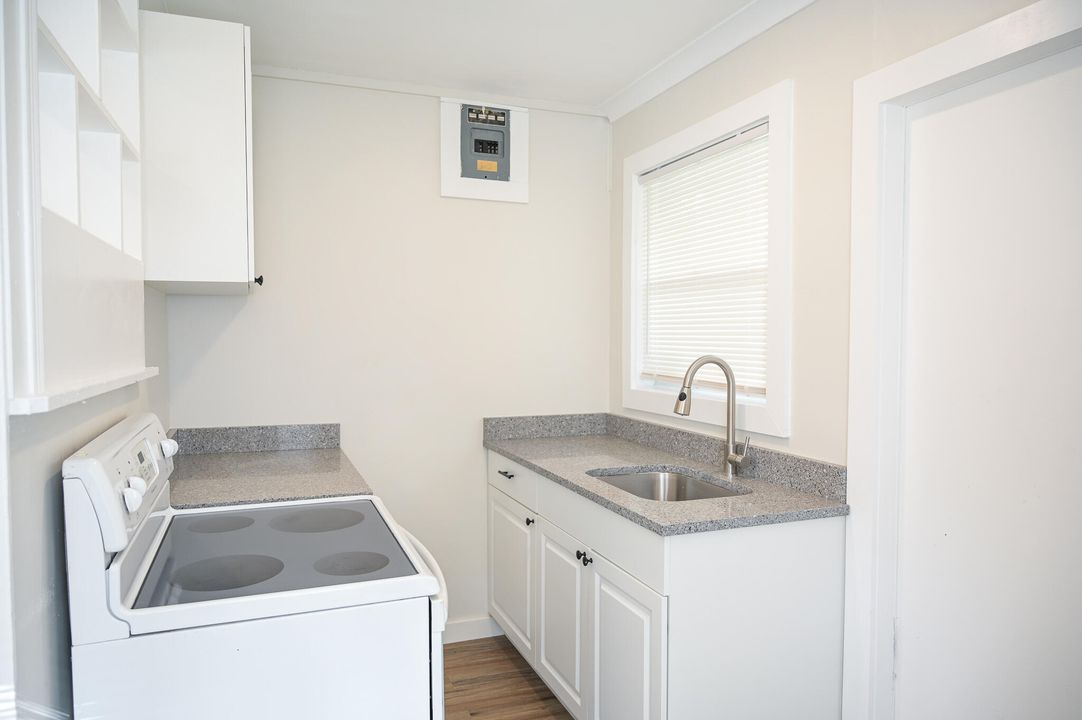 For Sale: $825,000 (0 beds, 0 baths, 1528 Square Feet)