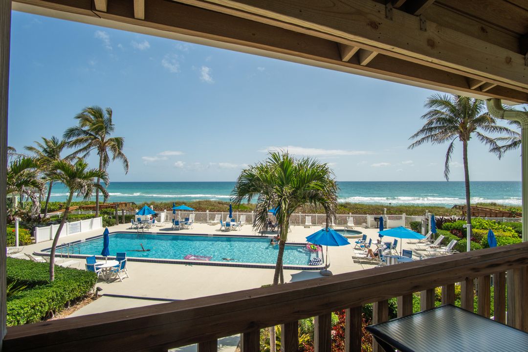 For Rent: $3,200 (1 beds, 1 baths, 937 Square Feet)