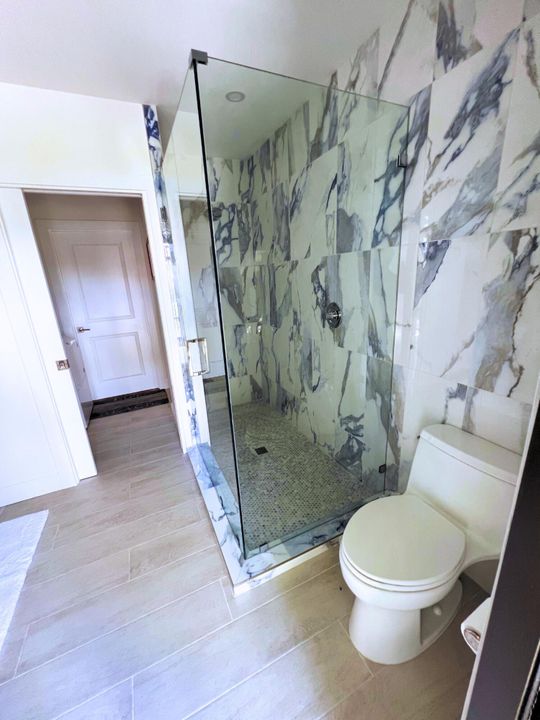 出租: $9,000 (2 贝兹, 1 浴室, 1100 平方英尺)