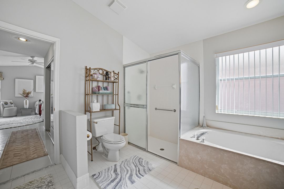 合同活跃: $6,000 (3 贝兹, 2 浴室, 2049 平方英尺)