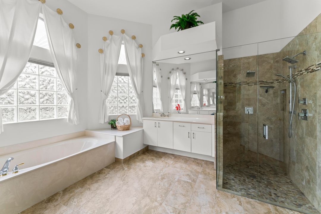 待售: $1,190,000 (5 贝兹, 3 浴室, 2816 平方英尺)