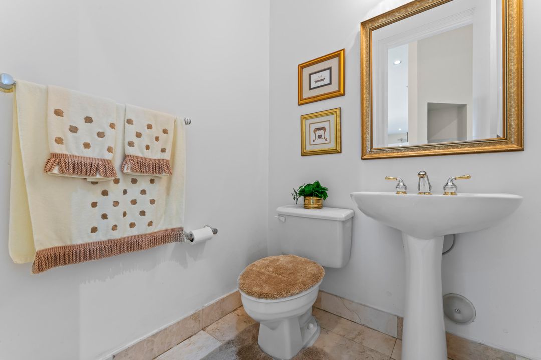 待售: $1,190,000 (5 贝兹, 3 浴室, 2816 平方英尺)