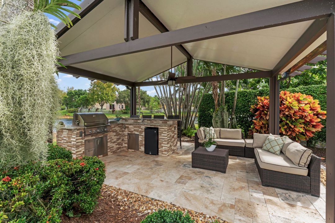 待售: $1,190,000 (5 贝兹, 3 浴室, 2816 平方英尺)