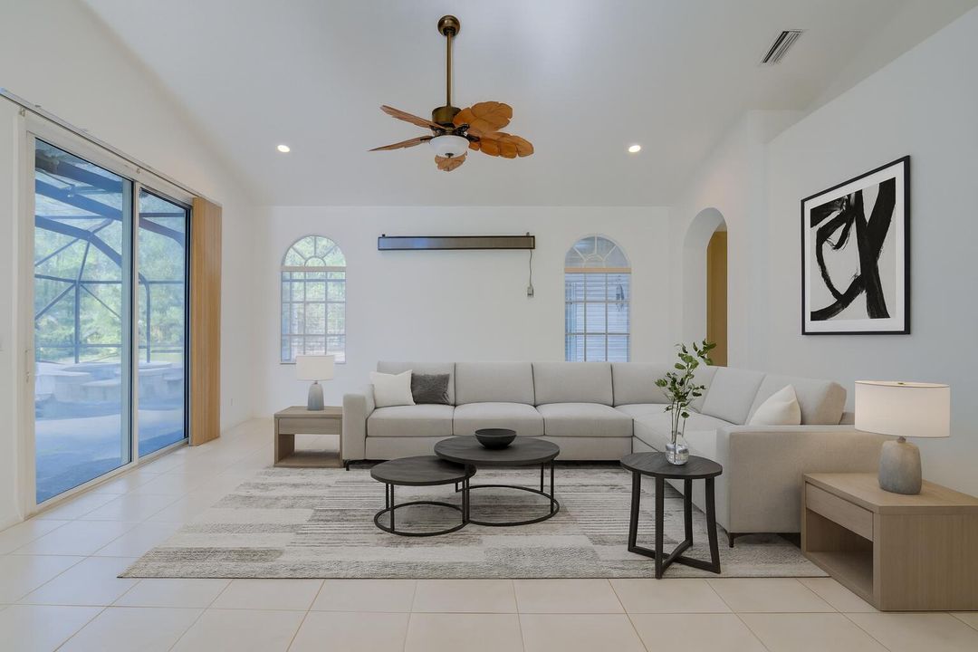 待售: $620,000 (5 贝兹, 3 浴室, 2755 平方英尺)