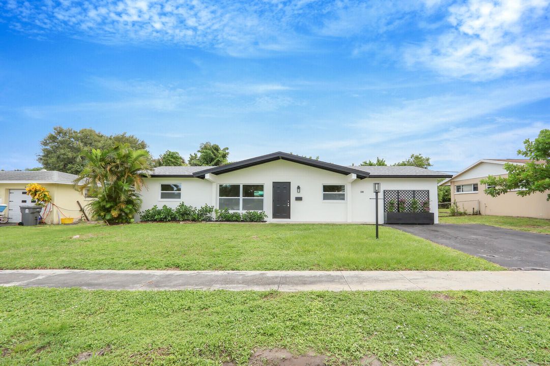 Vendido Recientemente: $525,000 (3 camas, 2 baños, 1400 Pies cuadrados)