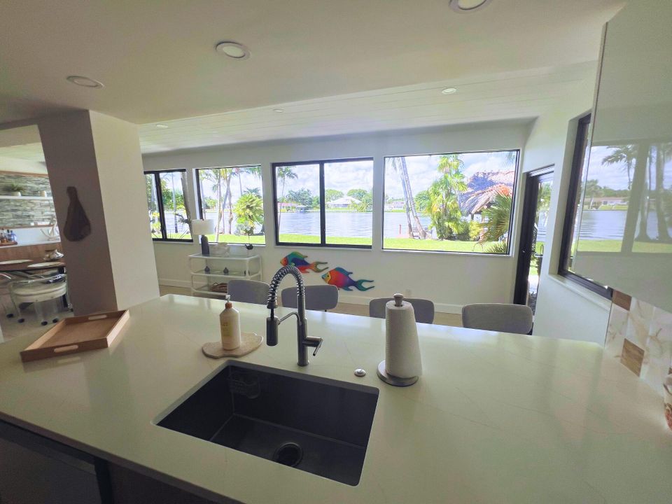 出租: $9,000 (2 贝兹, 1 浴室, 1100 平方英尺)