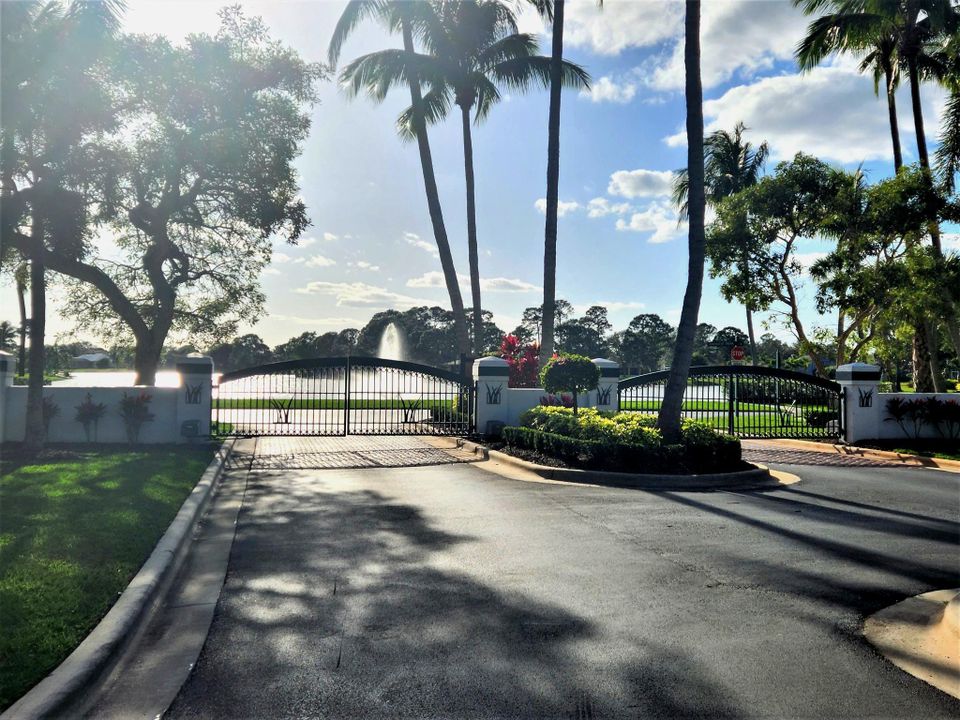 待售: $620,000 (5 贝兹, 3 浴室, 2755 平方英尺)