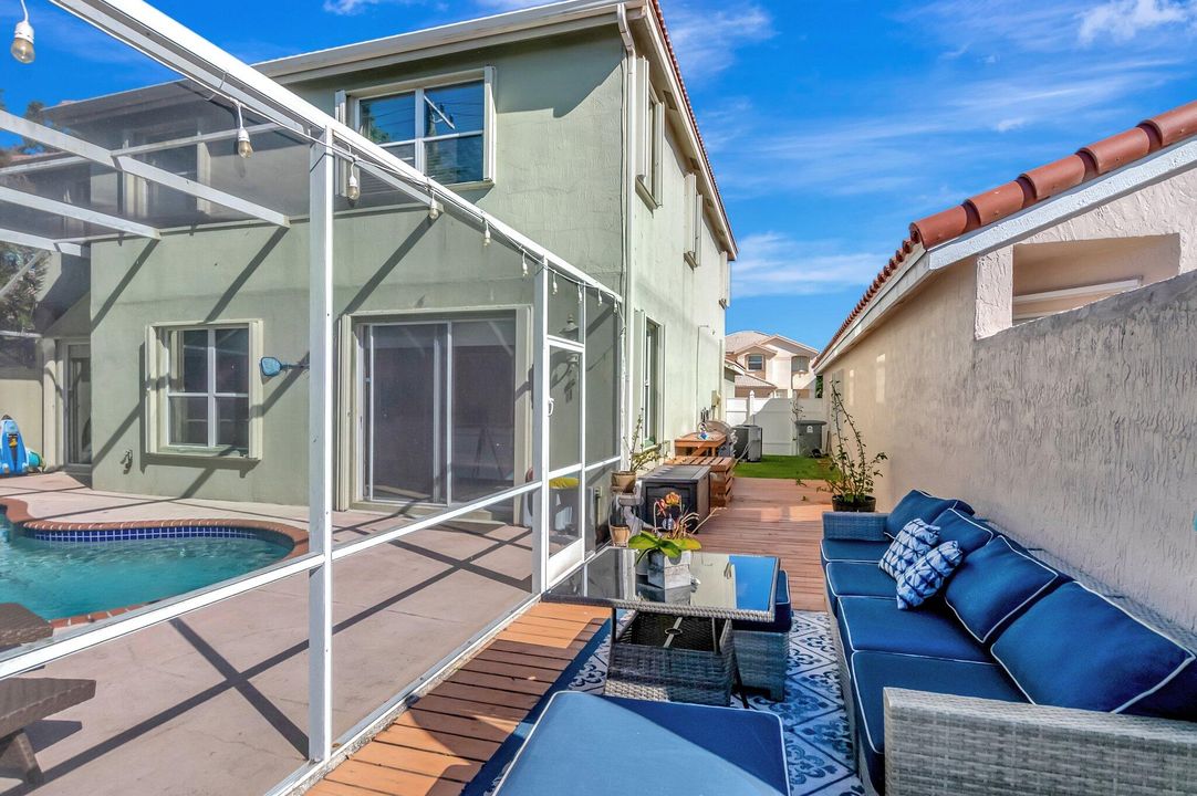 待售: $875,000 (4 贝兹, 2 浴室, 2552 平方英尺)