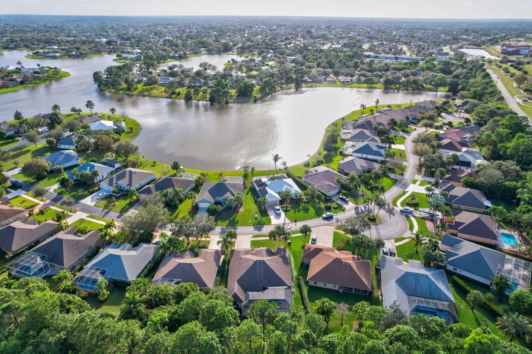 待售: $620,000 (5 贝兹, 3 浴室, 2755 平方英尺)