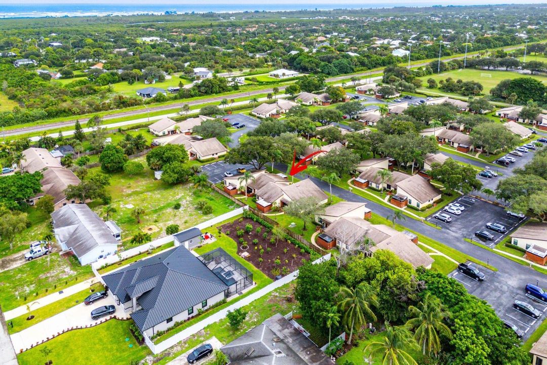 Activo con contrato: $209,000 (2 camas, 2 baños, 1026 Pies cuadrados)