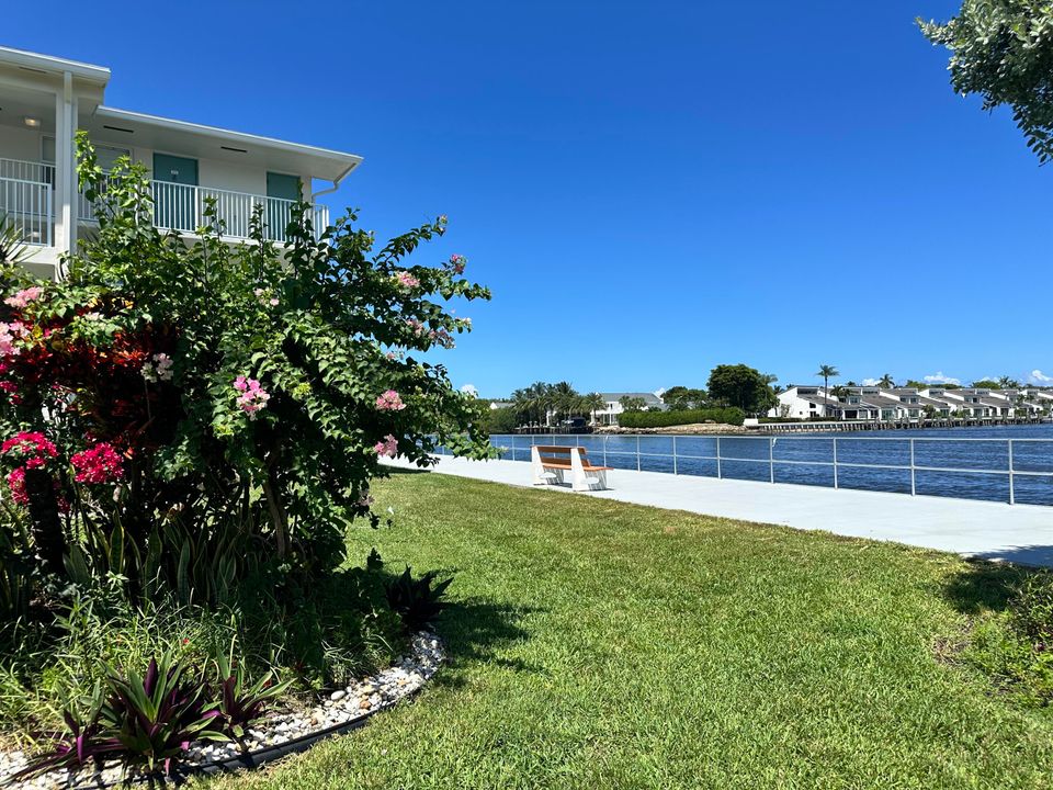 待售: $135,000 (1 贝兹, 1 浴室, 646 平方英尺)