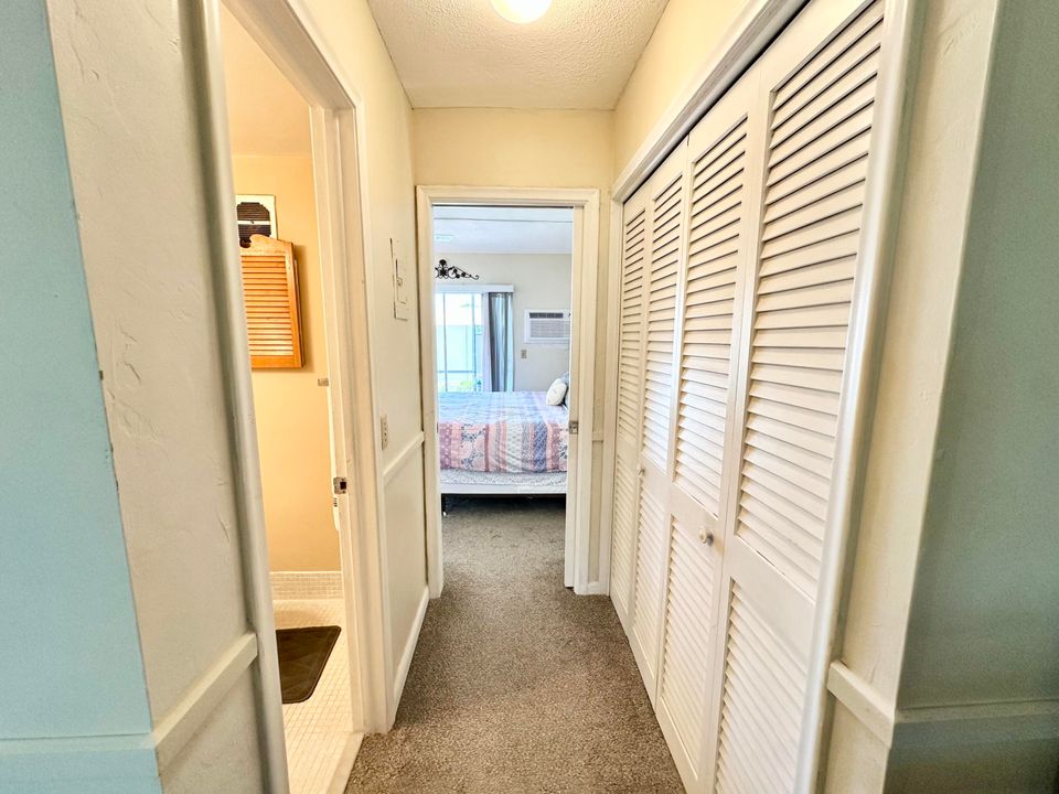 待售: $135,000 (1 贝兹, 1 浴室, 646 平方英尺)