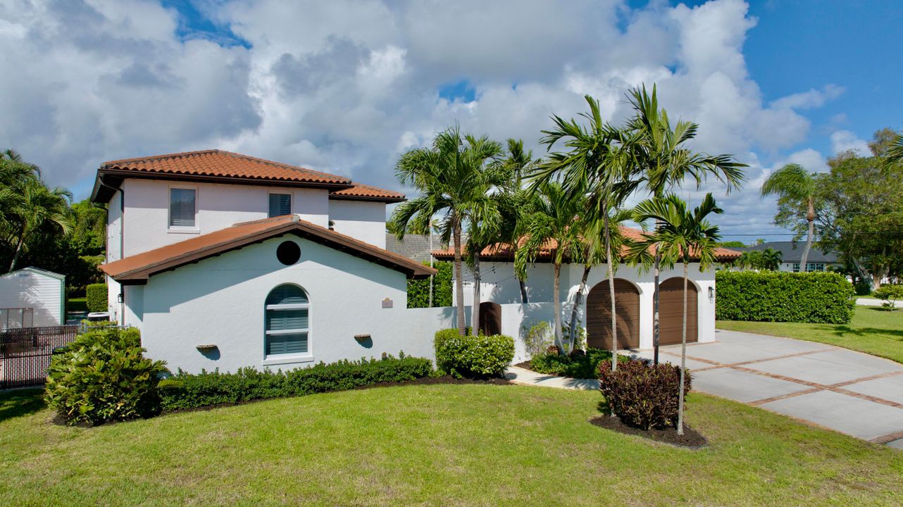 For Rent: $5,300 (4 beds, 3 baths, 2509 Square Feet)