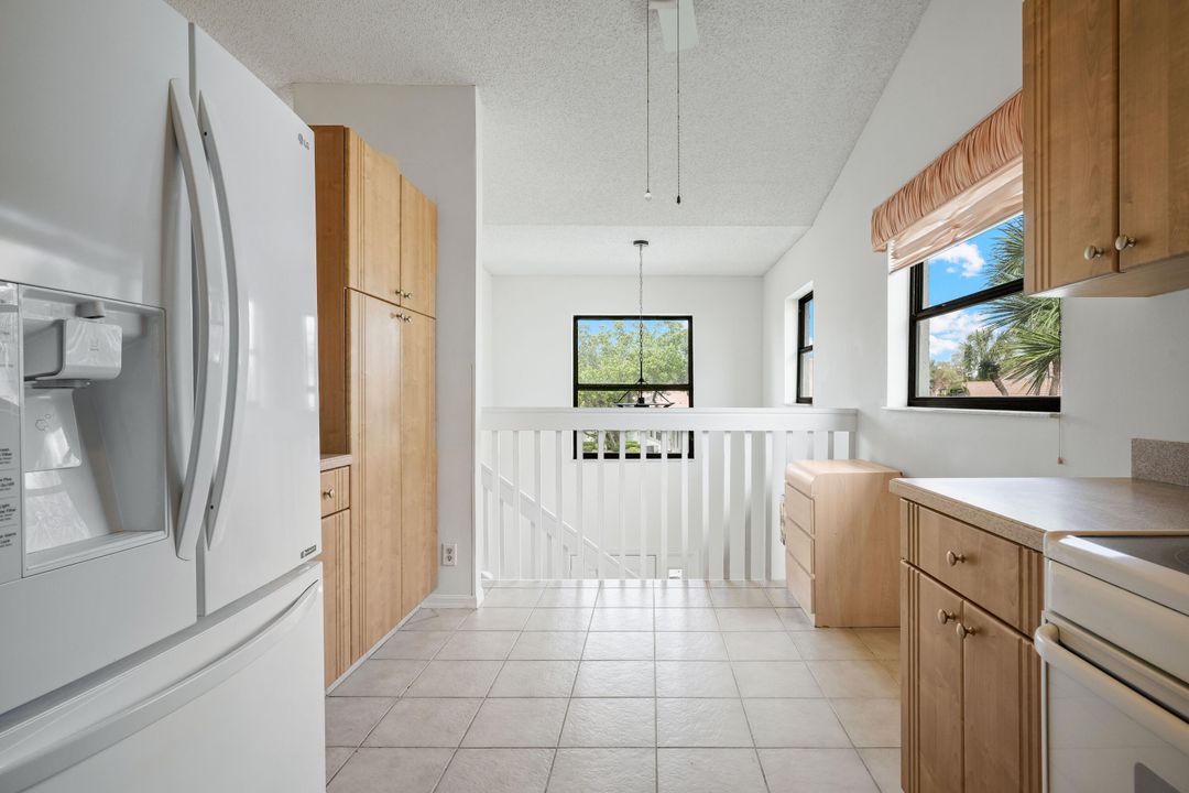 For Rent: $2,500 (3 beds, 2 baths, 1679 Square Feet)