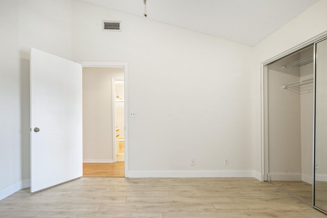 For Rent: $2,500 (3 beds, 2 baths, 1679 Square Feet)