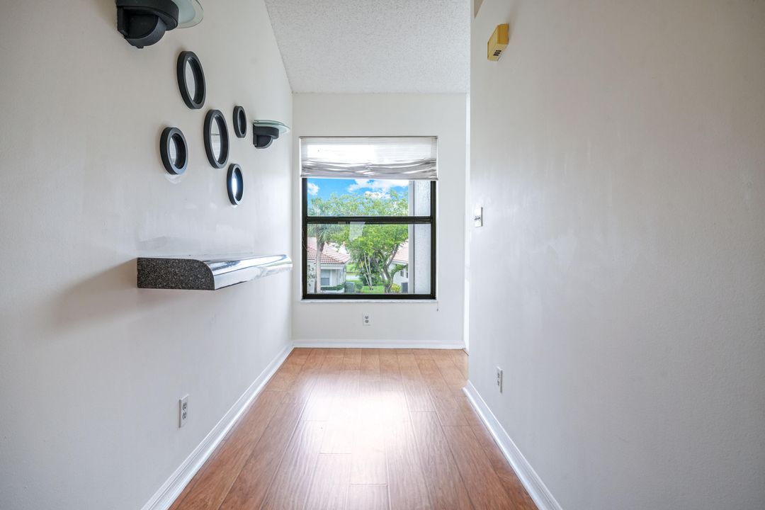 For Rent: $2,500 (3 beds, 2 baths, 1679 Square Feet)