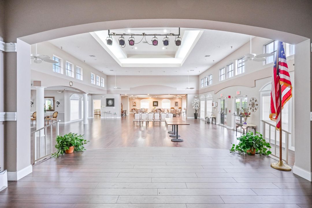 For Rent: $2,500 (3 beds, 2 baths, 1679 Square Feet)